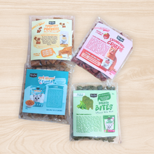 Load image into Gallery viewer, Kit Cat Festive Treat Box