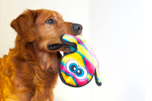 Load image into Gallery viewer, Outward Hound Invincible Gecko 2 sqk Orange/Pink